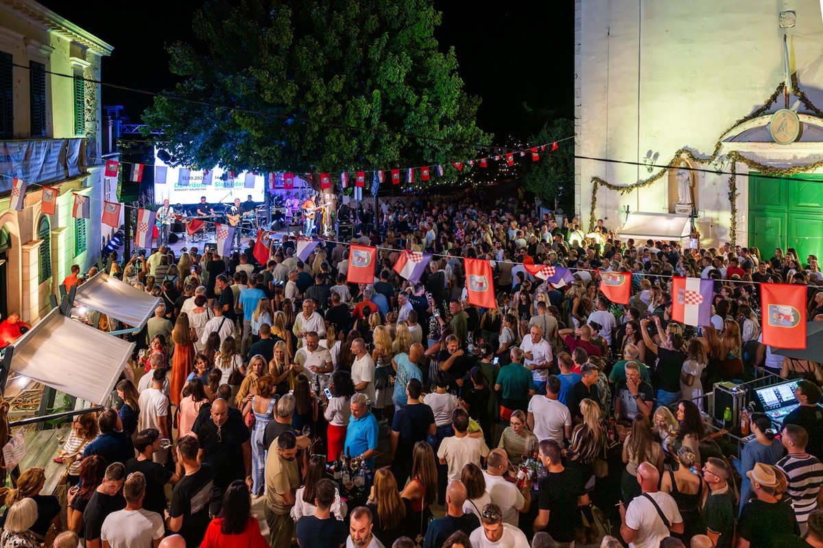skradin-skradinski-rizot-6-tz-skradin.jpg